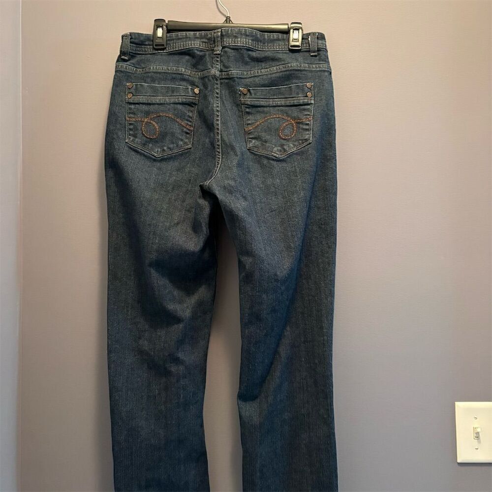 Natural Reflections Women's Size 12 Straight Blue Jeans Mid Rise Denim Fisherman - Picture 6 of 10